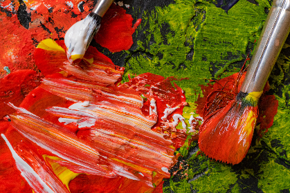 Art Class: Oil-Painted Still Lifes