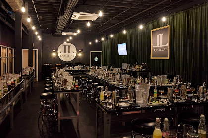 Sip, Shake & Socialize