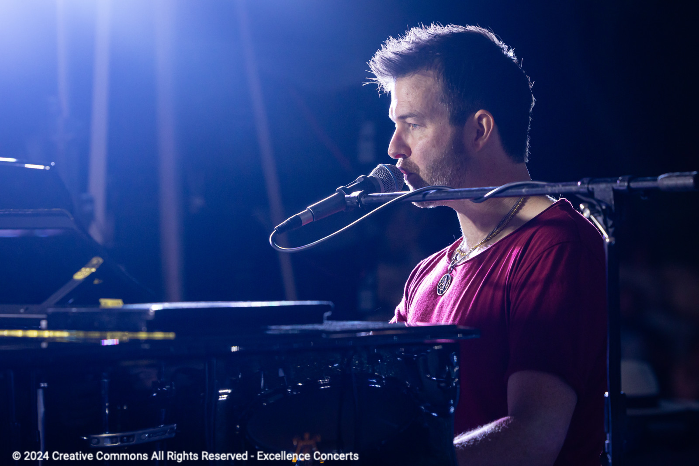 Kendrick Zane: Piano Greats (Billy Joel, Elton John, & More)