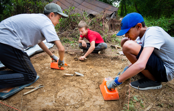 Public Archaeology Dig Day at Historic Blandair (5 yrs +)