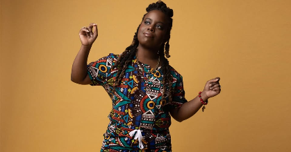 Yasmin Williams LIVE at Cat's Cradle Back Room *seated show