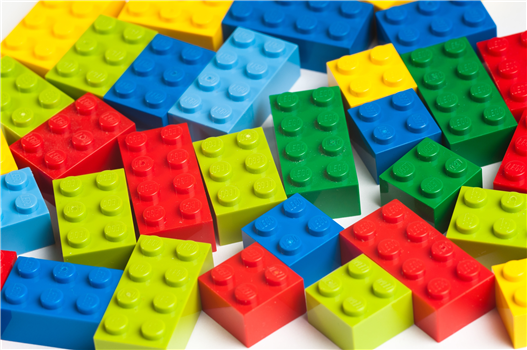 Ingenuity Lab: Legos
