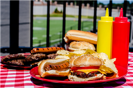 Shawn Rahn w/ Brother Burgers