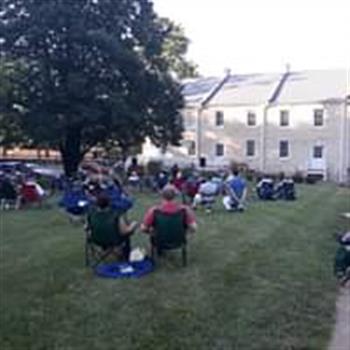 Backyard Concert Series Spiritual Strings Kfvs 12 Calendar