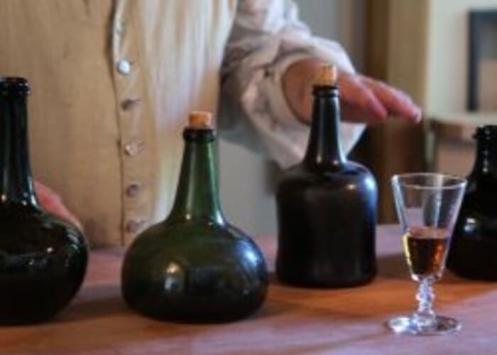 Colonial Cocktails Spirits with the Spirits