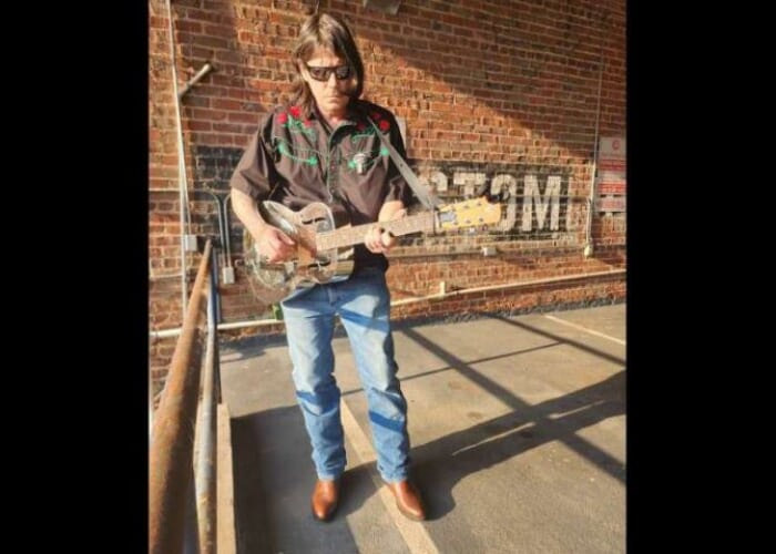 Abe Rayd PATIO SHOW: Abe Reid | AVL GO | AVL GO