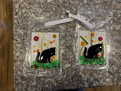 First Friday Sip and Snip - Come and make a fused glass suncatcher