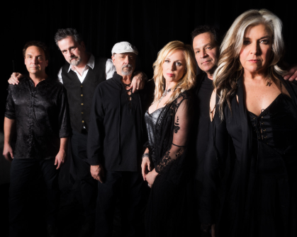 World Turning Band "The Live Fleetwood Mac Experience