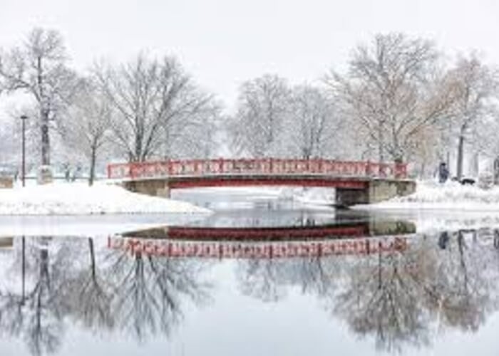 Winter walk on Belle Isle