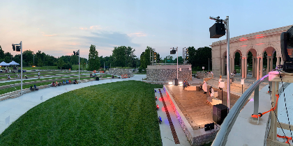 Monumental Concert: The Palace