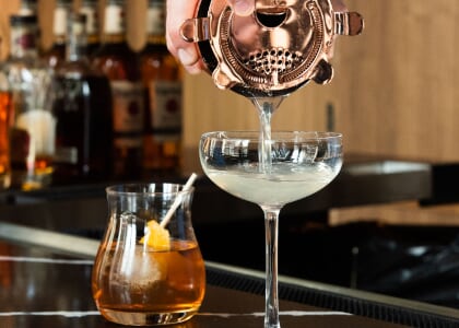 Happy Hour at Bourbon N' Bubbles