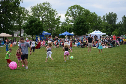 Concert at the Commons