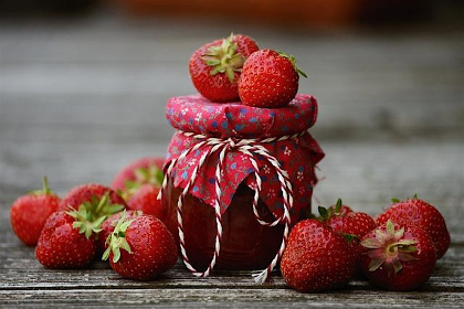 Strawberry Canning Class