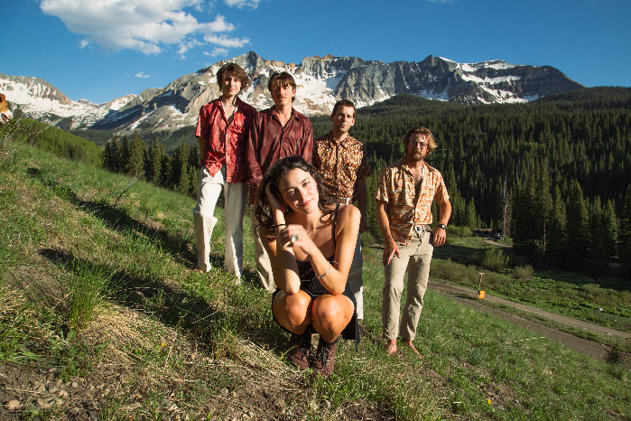 Desiderata - Free show