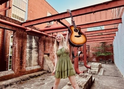 Brooklyn Grace on Guitar