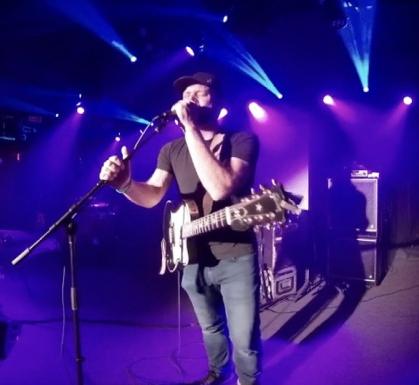 LIVE MUSIC: Matt Waller
