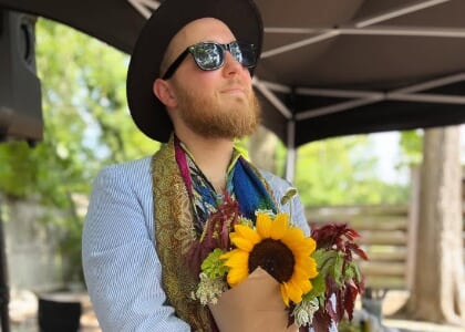 Unwind Thursday, June 18, with Live Music by Dave Klemp at Vino + Tap