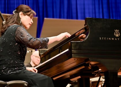 Let the Music Play: The Steinway Residency Series featuring Hwa-Jin Kim