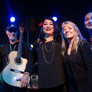 Marina Crouse Sings