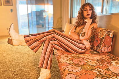 LIVE MUSIC: Mackenzie Roark