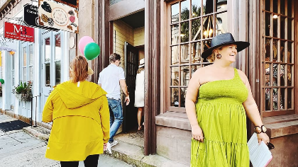 The French Quarter Gallery Walk: Art and Artisans of Charleston with Walk and Talk Charleston