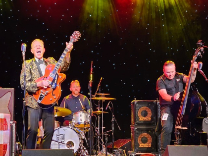 Reverend Horton Heat - with Messer Chups