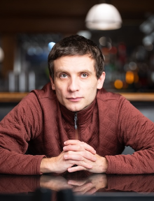 Upstairs at Helium: Daniel Simonsen