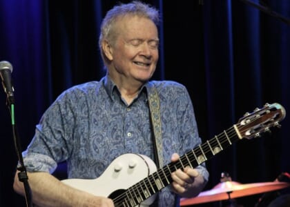 Peter White, Contemporary Jazz Acoustic Guitarist