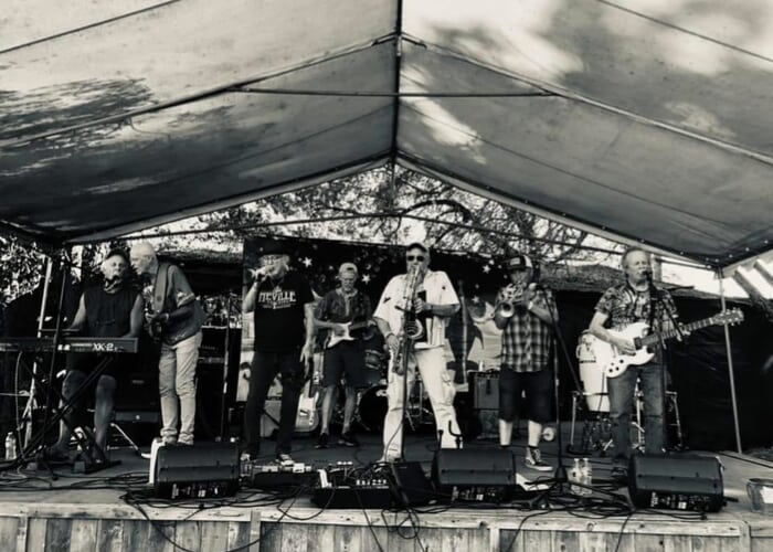 Spark n Cinder returns to Mulberry Music Station