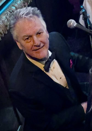 LIVE at the Classic Wineseller: David Witte, piano and vocals